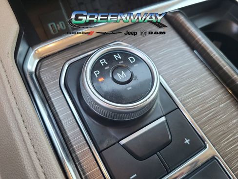 Used 2022 Ford Expedition Max Limited image 24