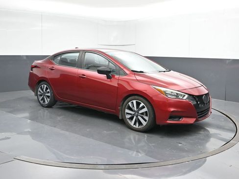 Used 2020 Nissan Versa SR FWD image 7