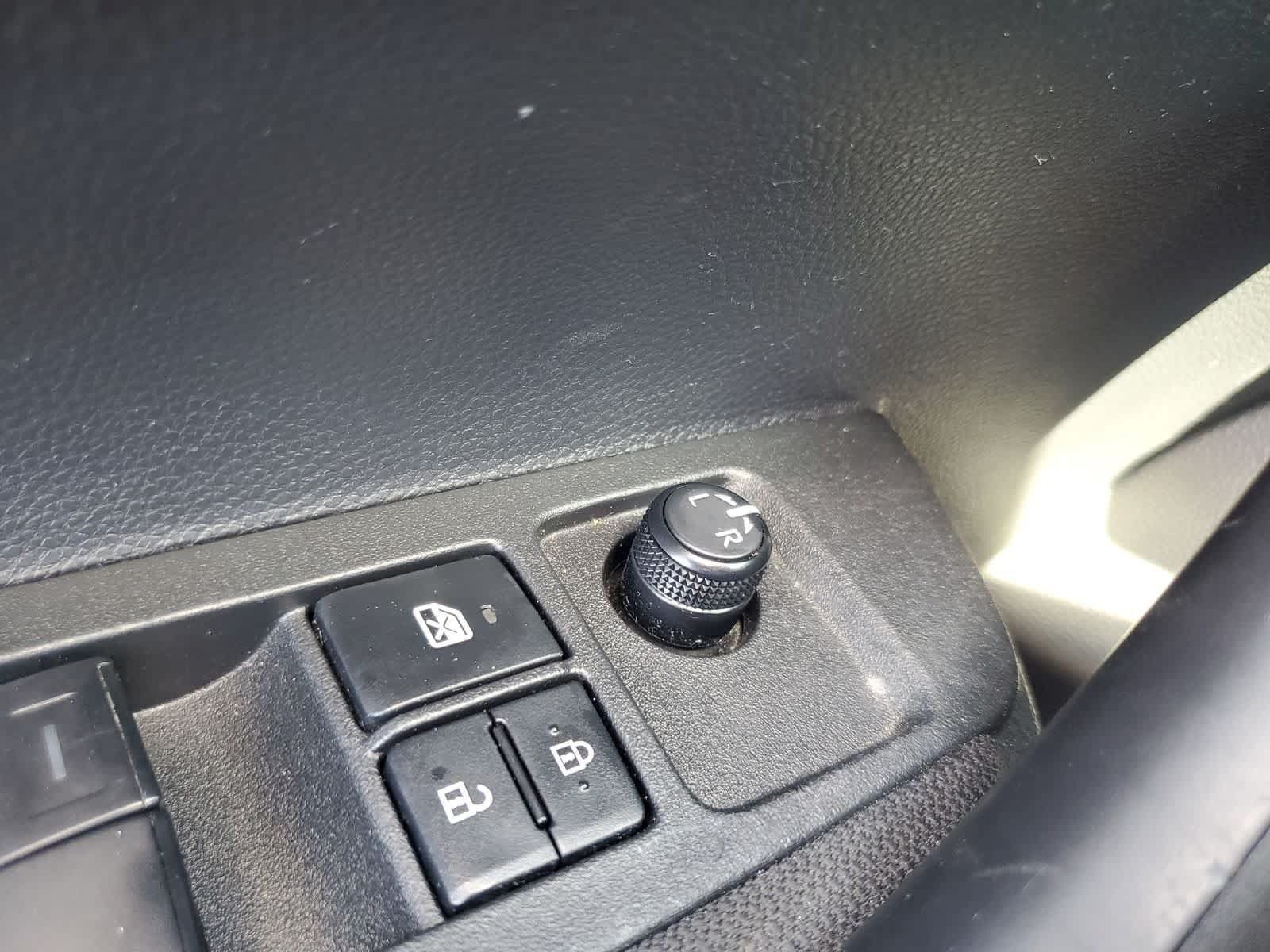 Used 2026 Toyota Corolla LE FWD image 25
