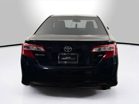 Used 2012 Toyota Camry SE image 8