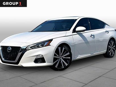 Used 2020 Nissan Altima 2.0 Platinum