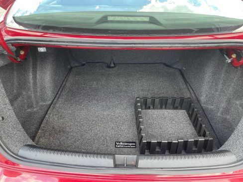 Used 2017 Volkswagen Jetta S image 24