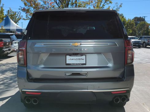 Used 2021 Chevrolet Tahoe High Country w/ Premium Package image 5