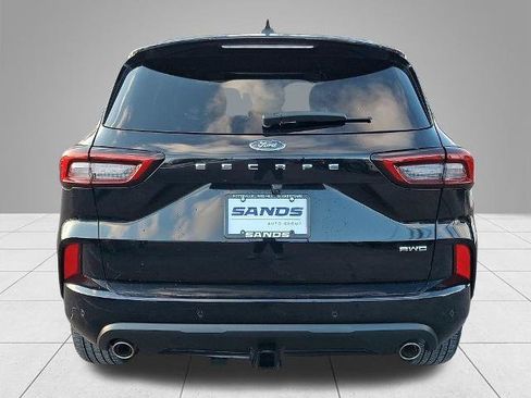 Certified 2023 Ford Escape ST-Line Elite w/ Premium Technology Package image 5