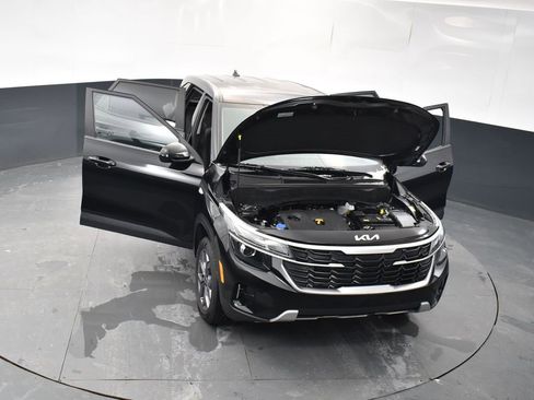 Used 2024 Kia Seltos LX image 21