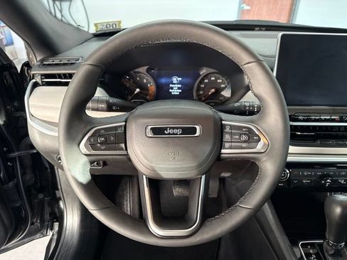 Used 2024 Jeep Compass Limited AWD/4WD image 30
