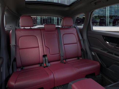 New 2025 Lincoln Corsair Grand Touring w/ Jet Appearance Package AWD/4WD image 11