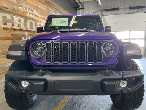 New 2026 Jeep Wrangler Moab image 8