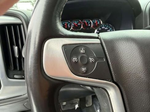 Used 2018 GMC Sierra 1500 SLE image 13
