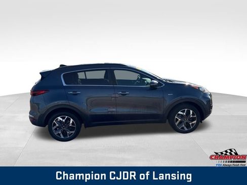 Used 2020 Kia Sportage EX w/ Option Group 15 image 12