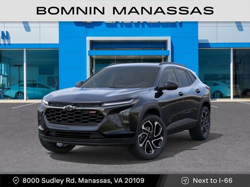 New 2026 Chevrolet Trax RS w/ Sunroof Package FWD image 7