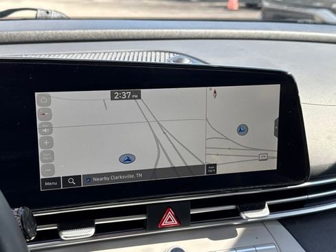 Certified 2025 Hyundai Elantra Limited image 22