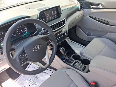 Used 2019 Hyundai Tucson SE w/ Cargo Package AWD/4WD image 3