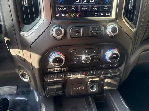 Used 2021 GMC Sierra 1500 AT4 w/ AT4 Value Package AWD/4WD image 15