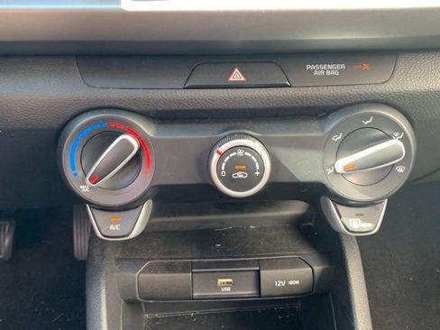 Used 2023 Kia Rio S FWD image 11
