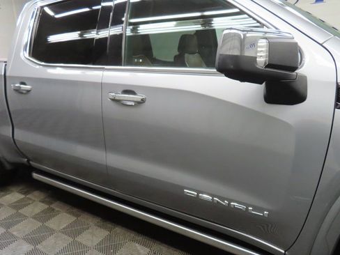 Used 2023 GMC Sierra 1500 Denali Ultimate image 36