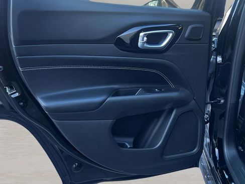 Used 2022 Jeep Compass High Altitude image 26