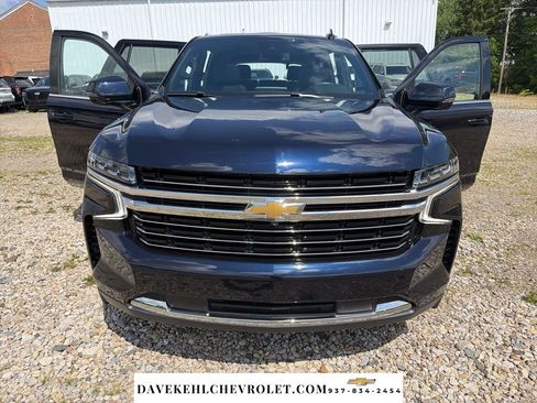 Used 2023 Chevrolet Tahoe LT w/ Luxury Package AWD/4WD image 31