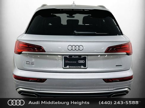 Certified 2023 Audi Q5 2.0T Premium w/ Convenience Package AWD/4WD image 7