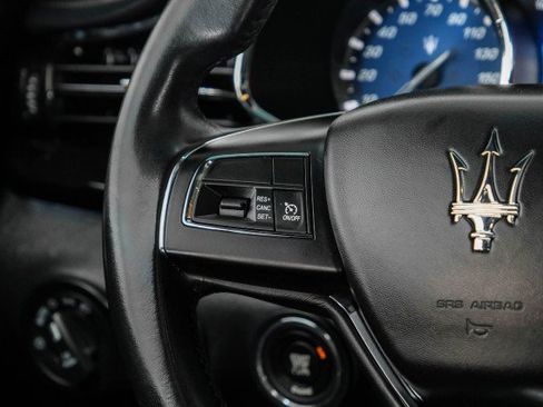 Used 2016 Maserati Quattroporte S RWD image 14