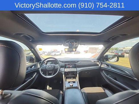 Certified 2023 Jeep Grand Cherokee Altitude AWD/4WD image 22