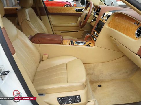 Used 2006 Bentley Flying Spur Flying Spur AWD/4WD image 31
