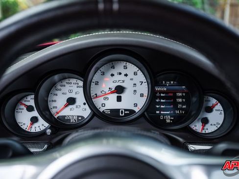 Used 2015 Porsche 911 Carrera GTS RWD image 7