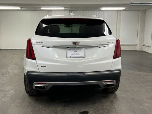 Certified 2022 Cadillac XT5 Premium Luxury image 4