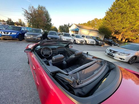 Used 2000 Ford Mustang GT RWD image 18