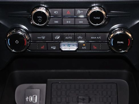 New 2026 Ford F150 XLT w/ Equipment Group 302A MID AWD/4WD image 28