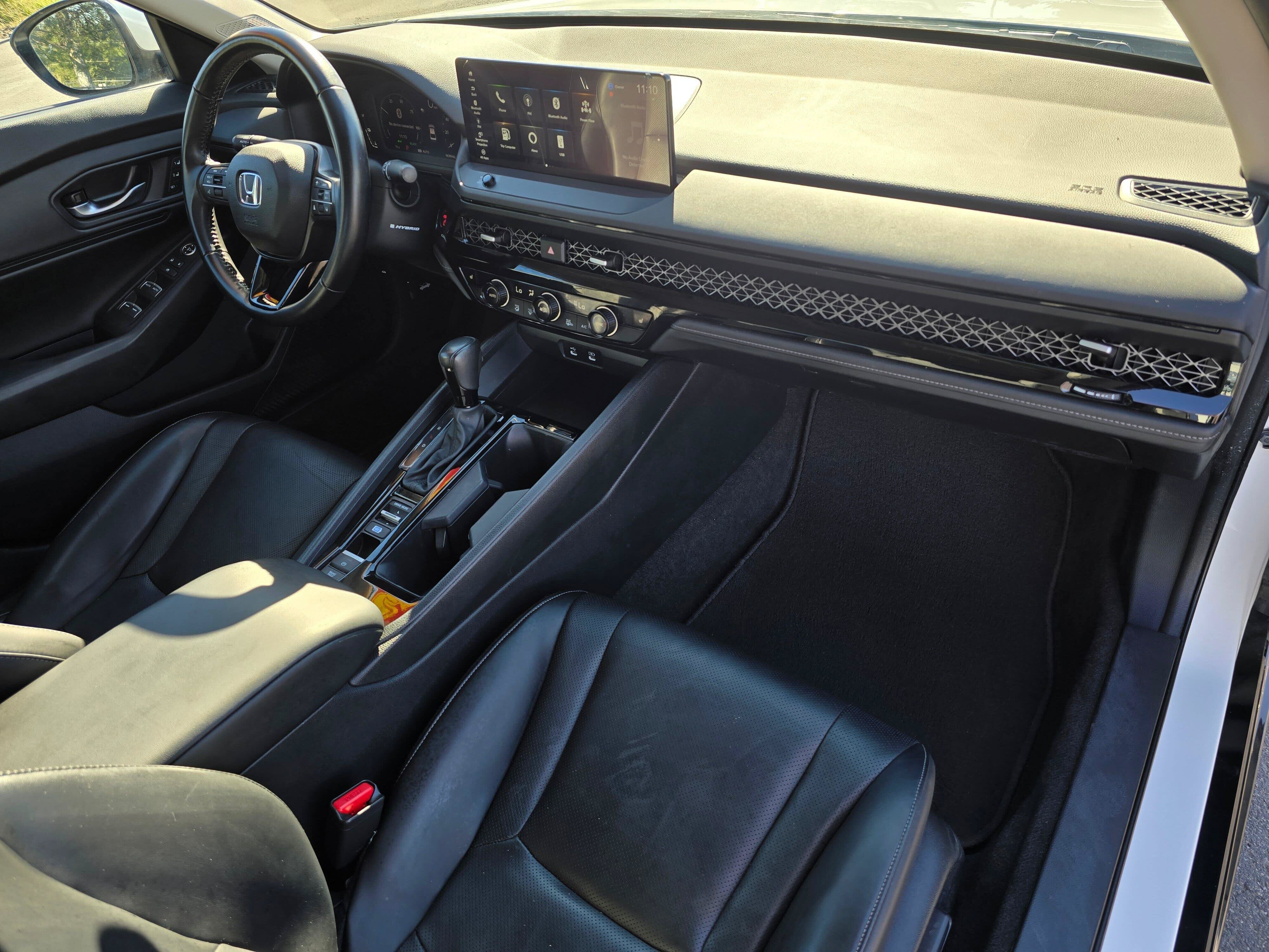 Used 2023 Honda Accord EX-L image 11