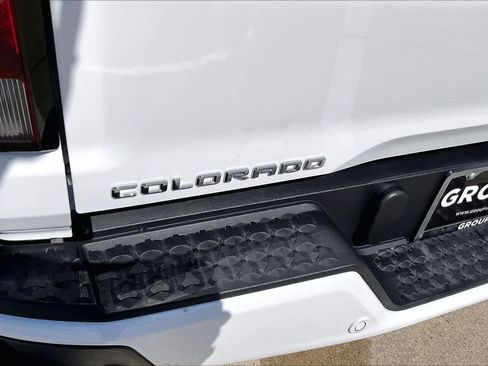 Used 2026 Chevrolet Colorado LT RWD image 29