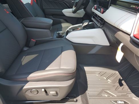 New 2026 GMC Canyon AT4X w/ AT4X AEV Edition image 19