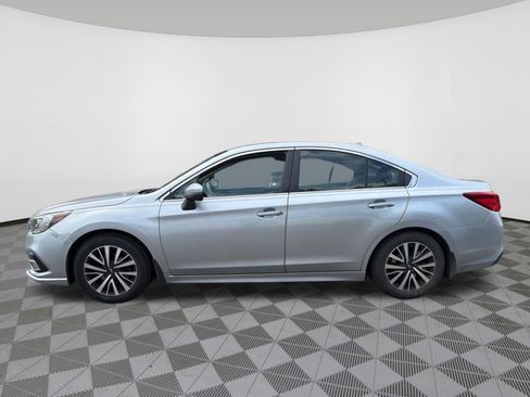 Used 2019 Subaru Legacy 2.5i Premium AWD/4WD image 4
