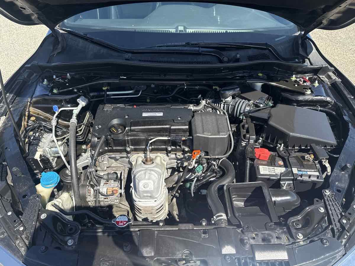 Used 2017 Honda Accord Sport image 27