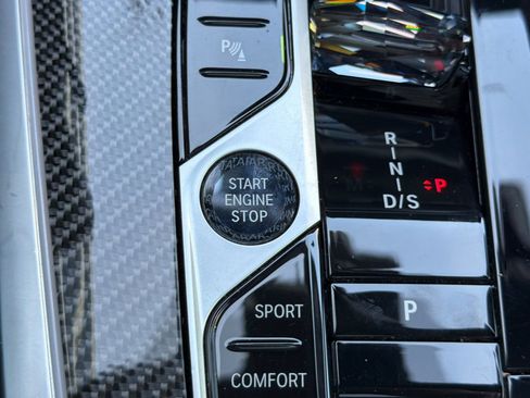 Certified 2024 BMW X7 M60i w/ Executive Package image 30