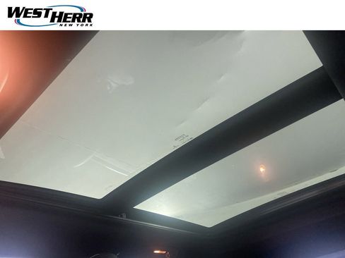 Used 2015 Jeep Grand Cherokee Limited w/ Luxury Group II image 15