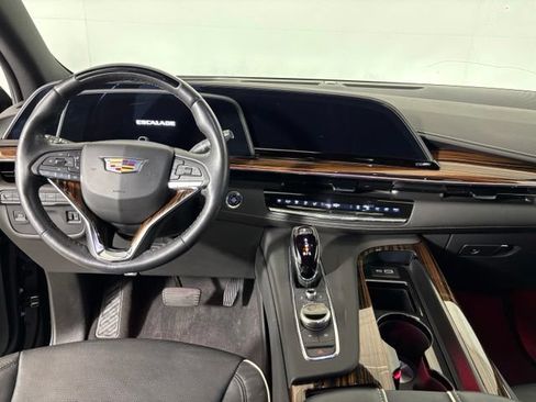 Used 2023 Cadillac Escalade ESV Premium Luxury w/ LPO, Floor Liner Package AWD/4WD image 14