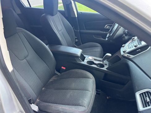 Used 2013 GMC Terrain SLE AWD/4WD image 9