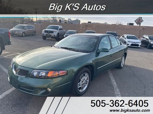 Used 2004 Pontiac Bonneville SE image 2