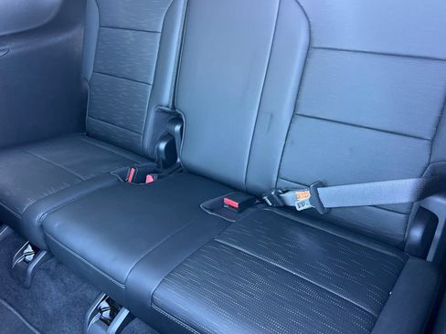 Used 2026 Buick Enclave Sport Touring w/ Power Package FWD image 18