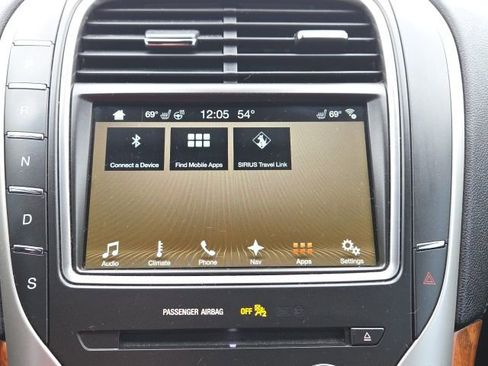 Used 2017 Lincoln MKX Select w/ Select Plus Package image 31