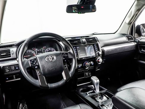 Used 2021 Toyota 4Runner TRD Off-Road Premium image 5