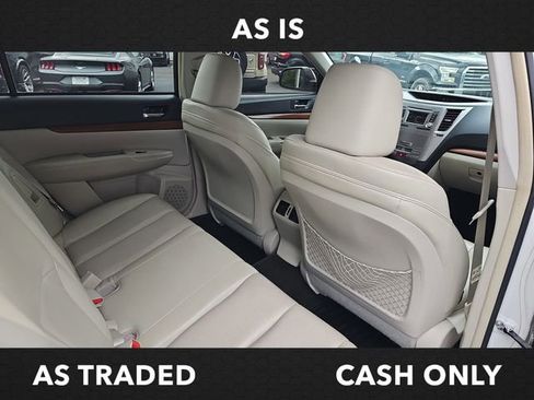 Used 2014 Subaru Outback 2.5i Limited w/ Moonroof Package AWD/4WD image 11