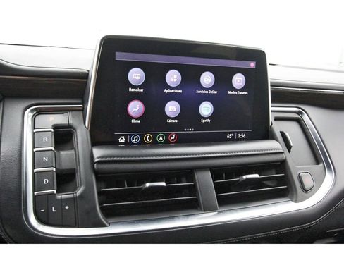 Used 2021 Chevrolet Suburban LT w/ Rear Media and Nav Package image 10