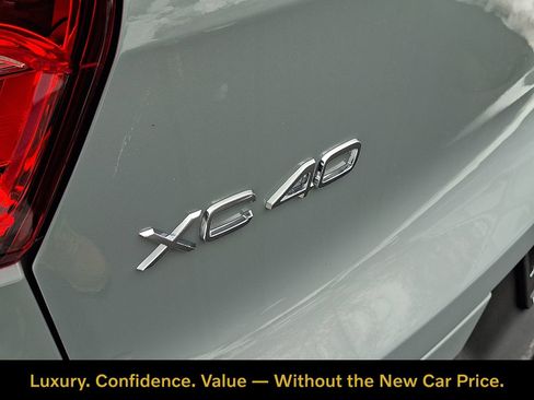 Certified 2026 Volvo XC40 B5 Core w/ Protection Package Premier AWD/4WD image 17