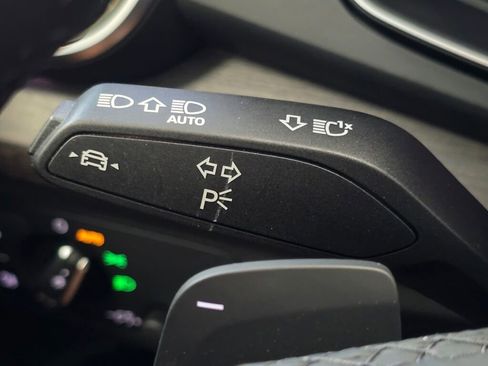 Certified 2025 Audi Q5 2.0T Premium Plus image 45