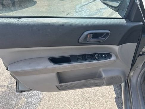 Used 2006 Subaru Forester 2.5X w/ Popular Equipment Group 1B AWD/4WD image 14