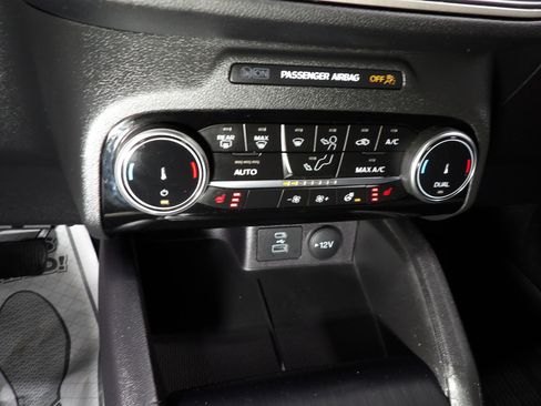 Used 2022 Ford Escape SE w/ Convenience Package AWD/4WD image 15
