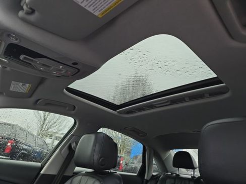 Used 2017 Audi A4 2.0T Premium Plus w/ Premium Plus Package image 23